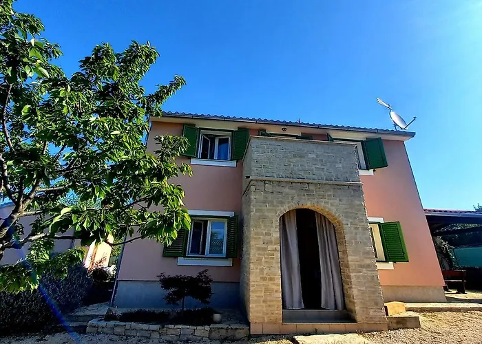 Malini Villa