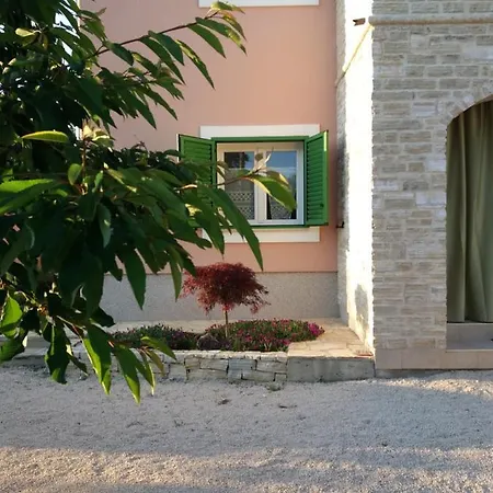 Malini Villa *